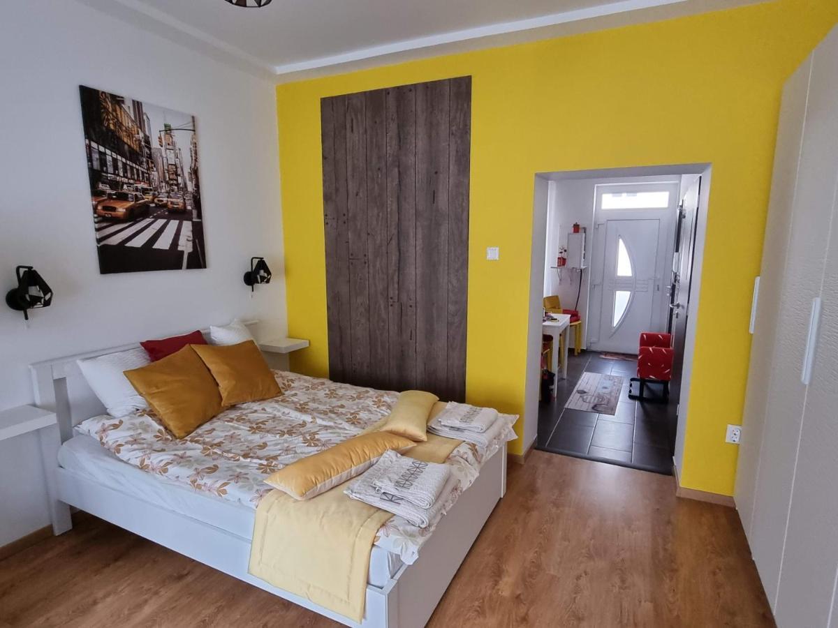 Apartmán Flora Apartman Segedín Exteriér fotografie